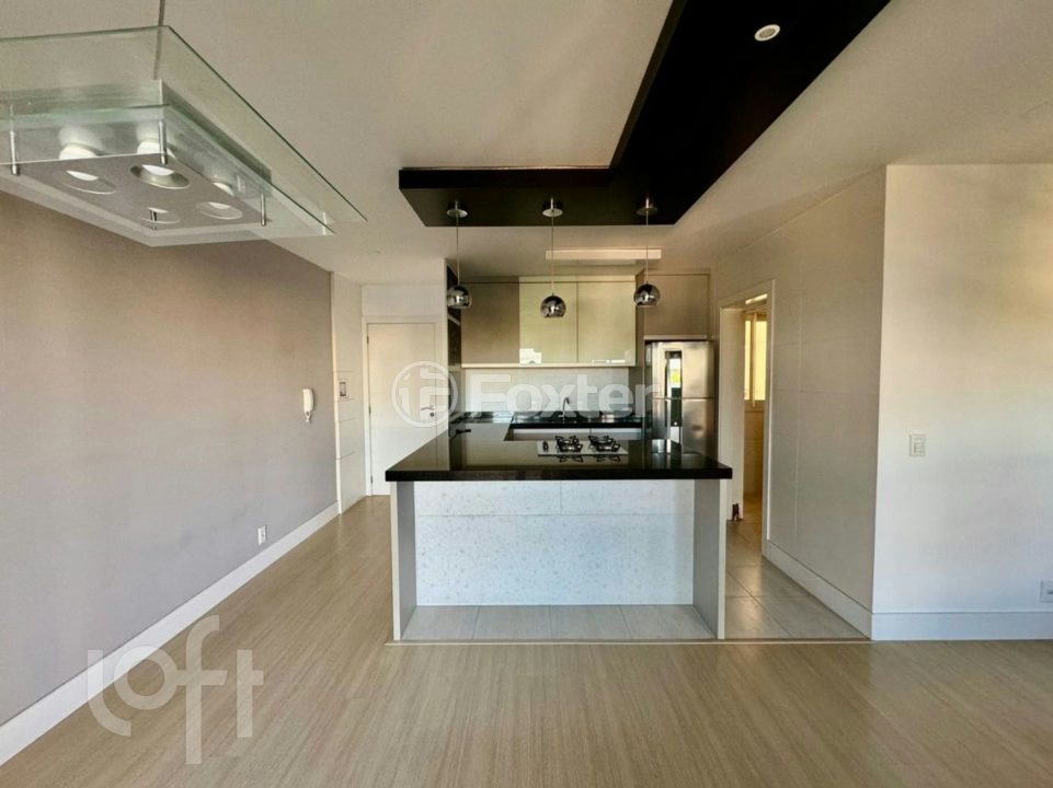 Apartamento à venda com 2 quartos, 75m² - Foto 7