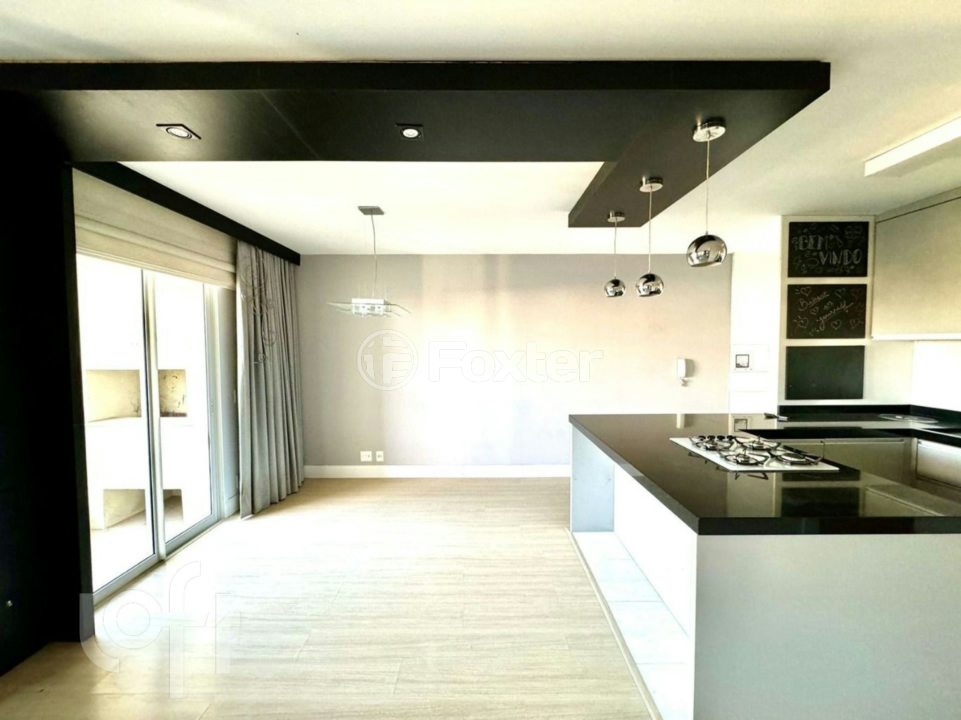 Apartamento à venda com 2 quartos, 75m² - Foto 2