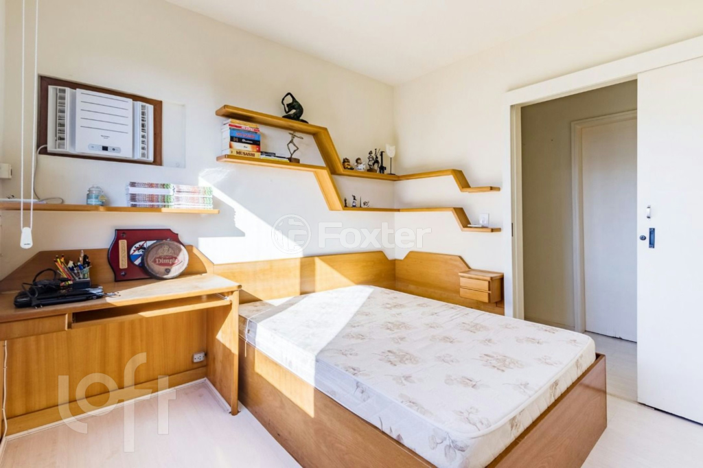 Apartamento à venda com 2 quartos, 72m² - Foto 24
