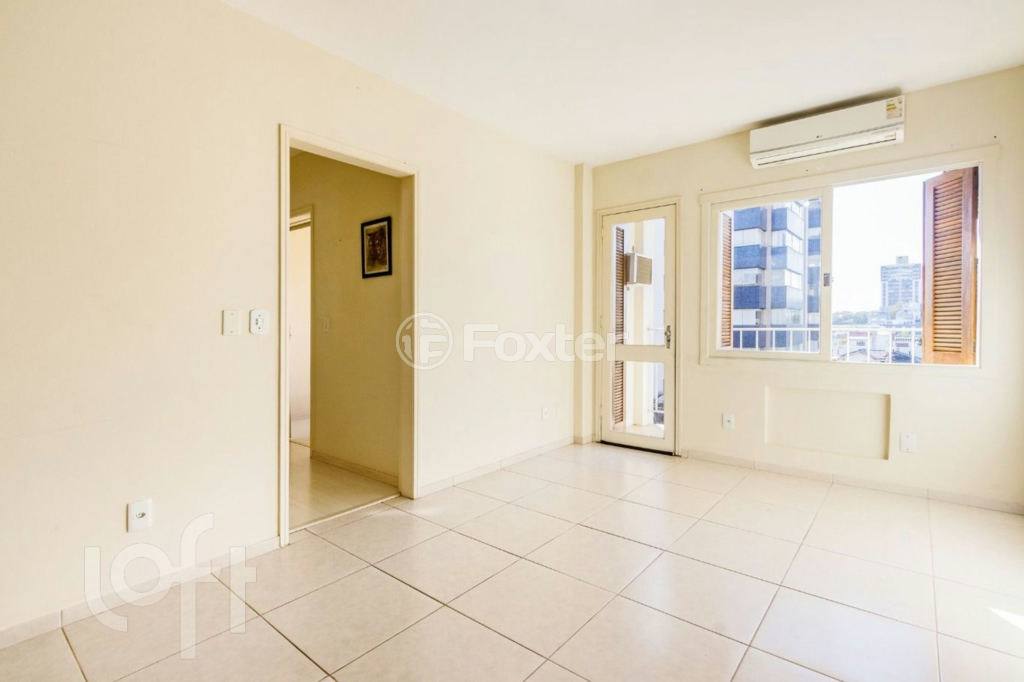 Apartamento à venda com 2 quartos, 72m² - Foto 2