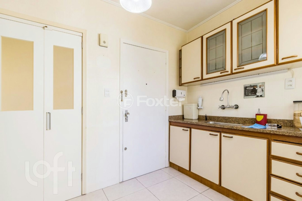 Apartamento à venda com 2 quartos, 72m² - Foto 28
