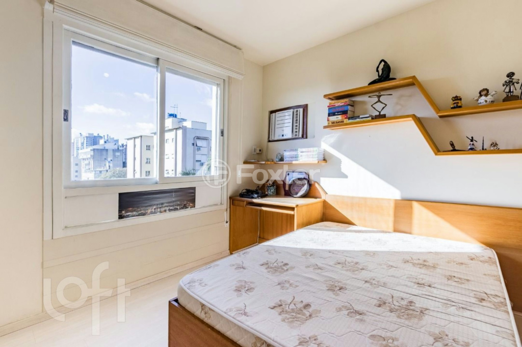 Apartamento à venda com 2 quartos, 72m² - Foto 3