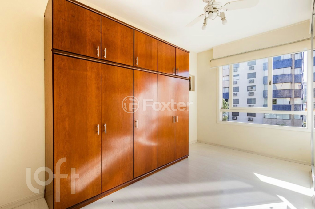 Apartamento à venda com 2 quartos, 72m² - Foto 4