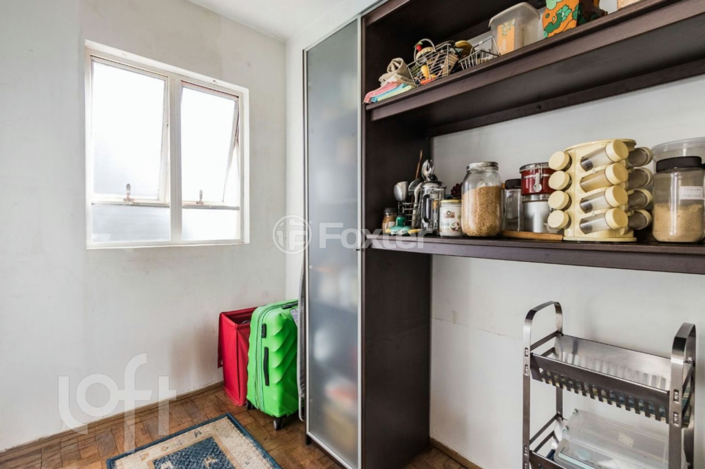 Apartamento à venda com 2 quartos, 72m² - Foto 34