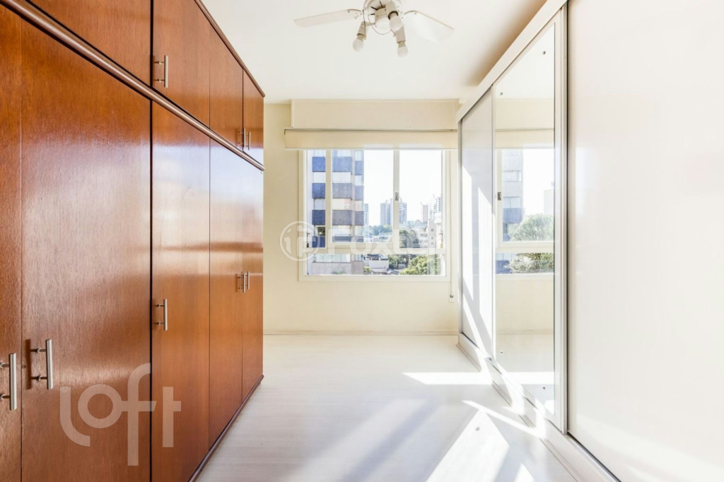 Apartamento à venda com 2 quartos, 72m² - Foto 20