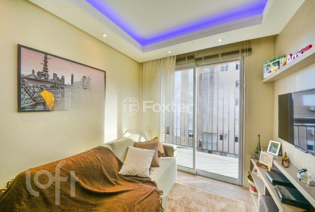 Apartamento à venda com 3 quartos, 67m² - Foto 2