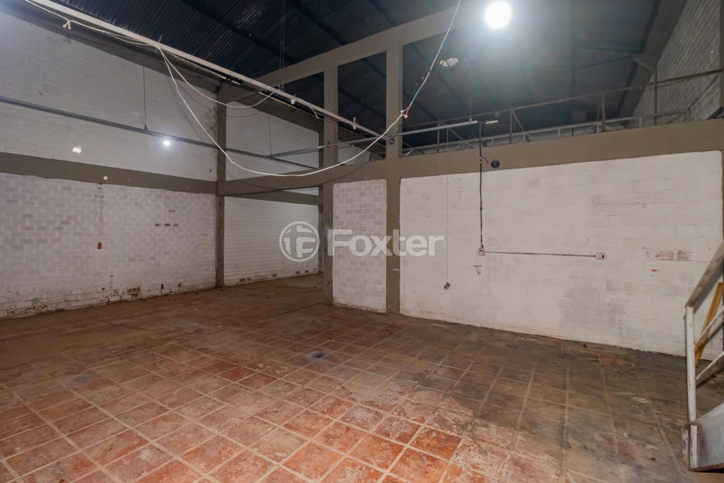 Depósito-Galpão-Armazém à venda, 300m² - Foto 6