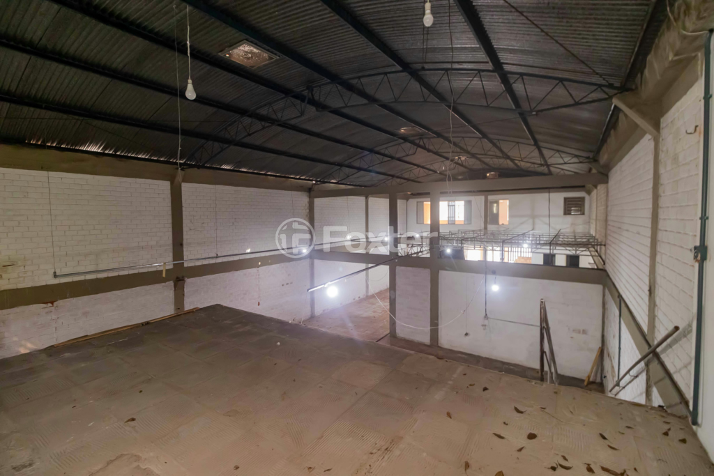 Depósito-Galpão-Armazém à venda, 300m² - Foto 8