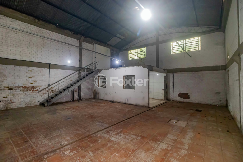 Depósito-Galpão-Armazém à venda, 300m² - Foto 12