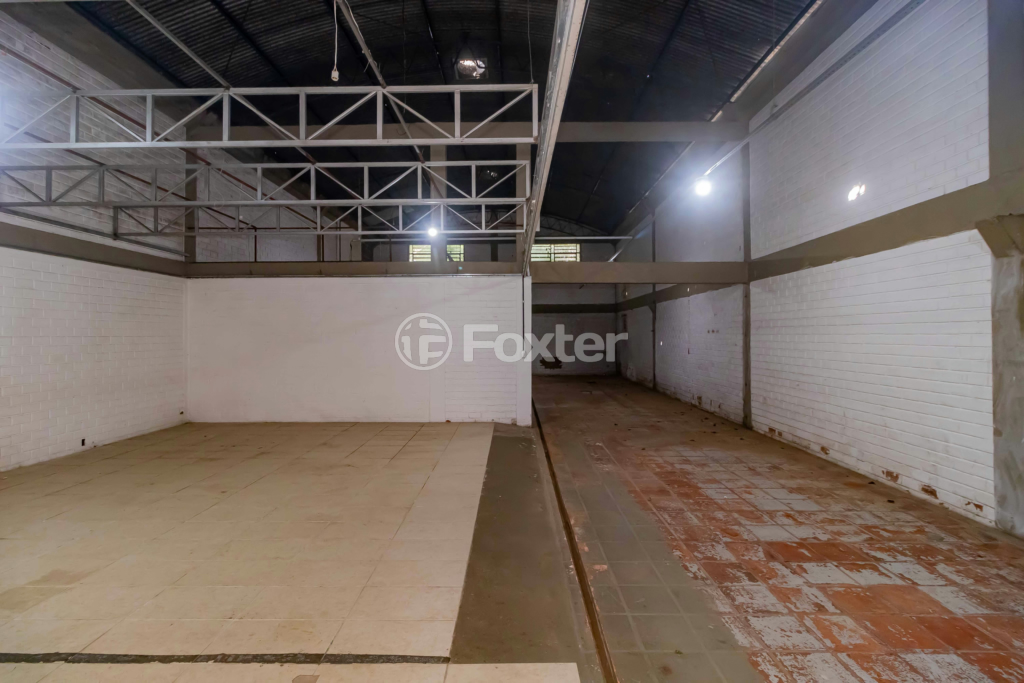 Depósito-Galpão-Armazém à venda, 300m² - Foto 18