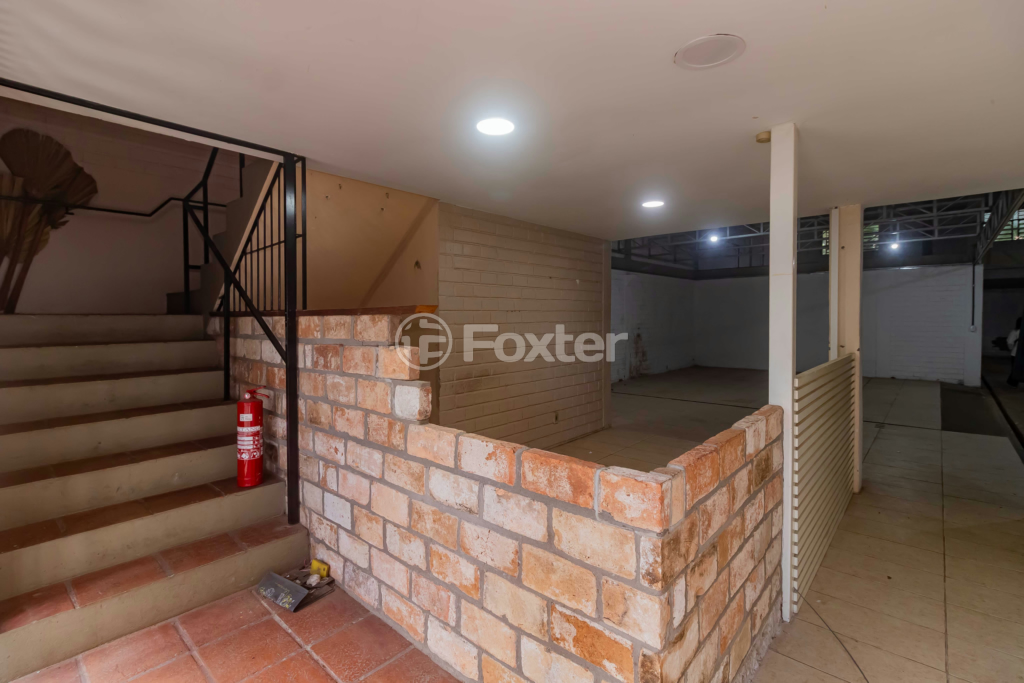 Depósito-Galpão-Armazém à venda, 300m² - Foto 33
