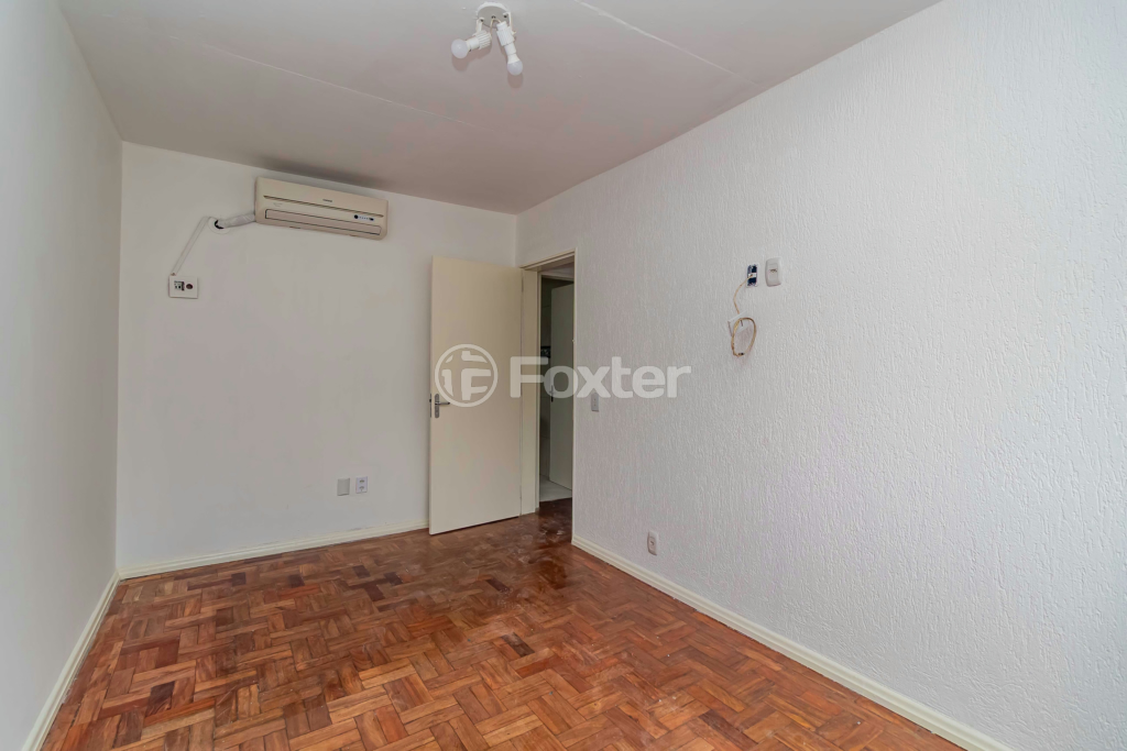 Apartamento à venda com 2 quartos, 60m² - Foto 11