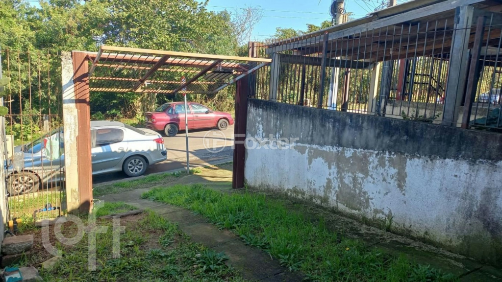 Casa à venda com 2 quartos, 49m² - Foto 4