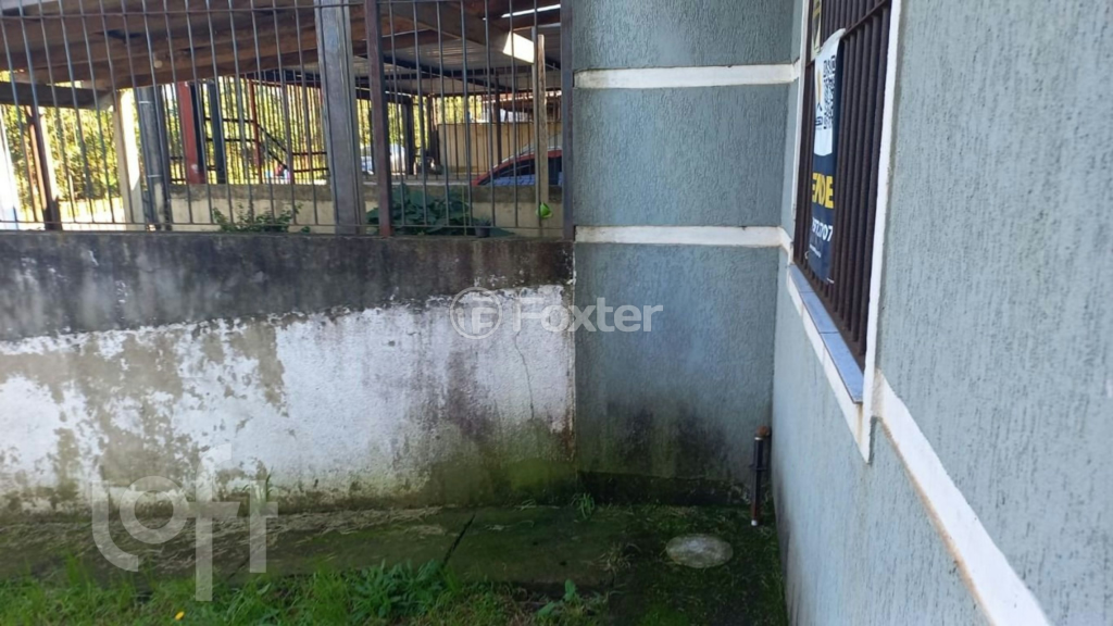 Casa à venda com 2 quartos, 49m² - Foto 7