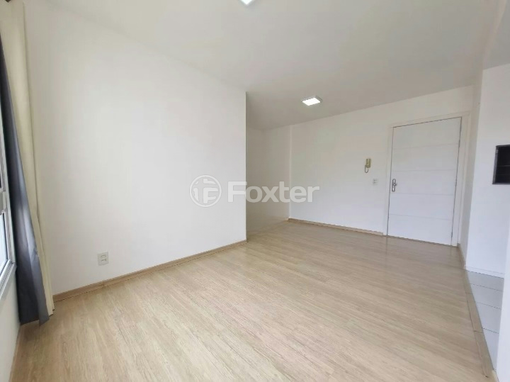 Apartamento à venda com 2 quartos, 60m² - Foto 2