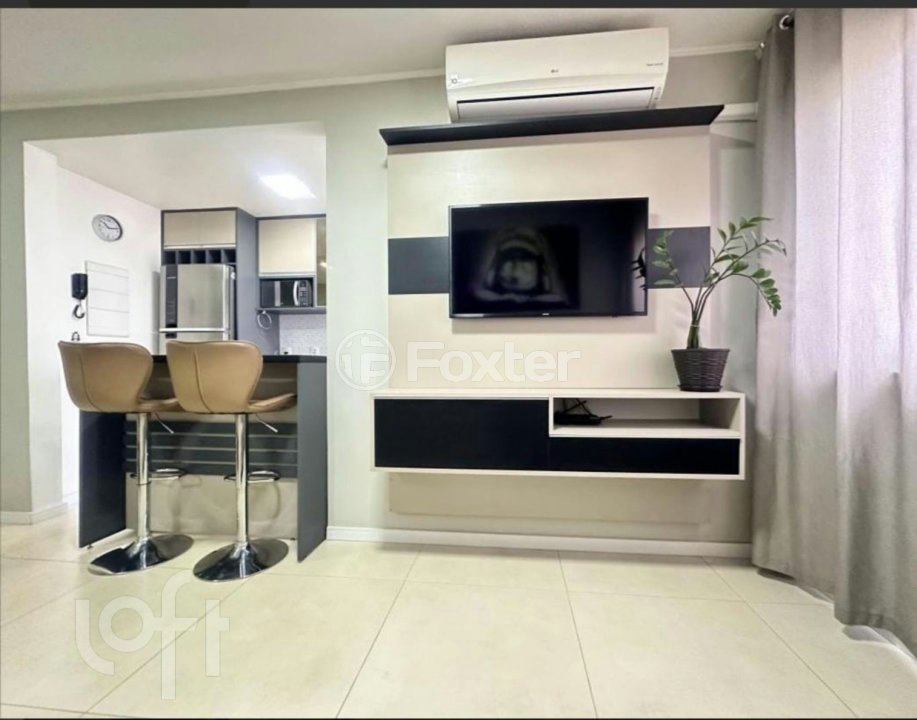 Apartamento à venda com 3 quartos, 61m² - Foto 2