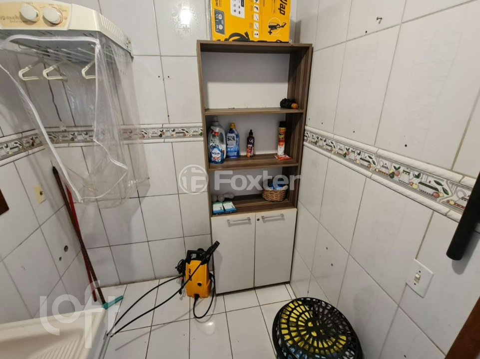 Casa à venda com 3 quartos, 63m² - Foto 11
