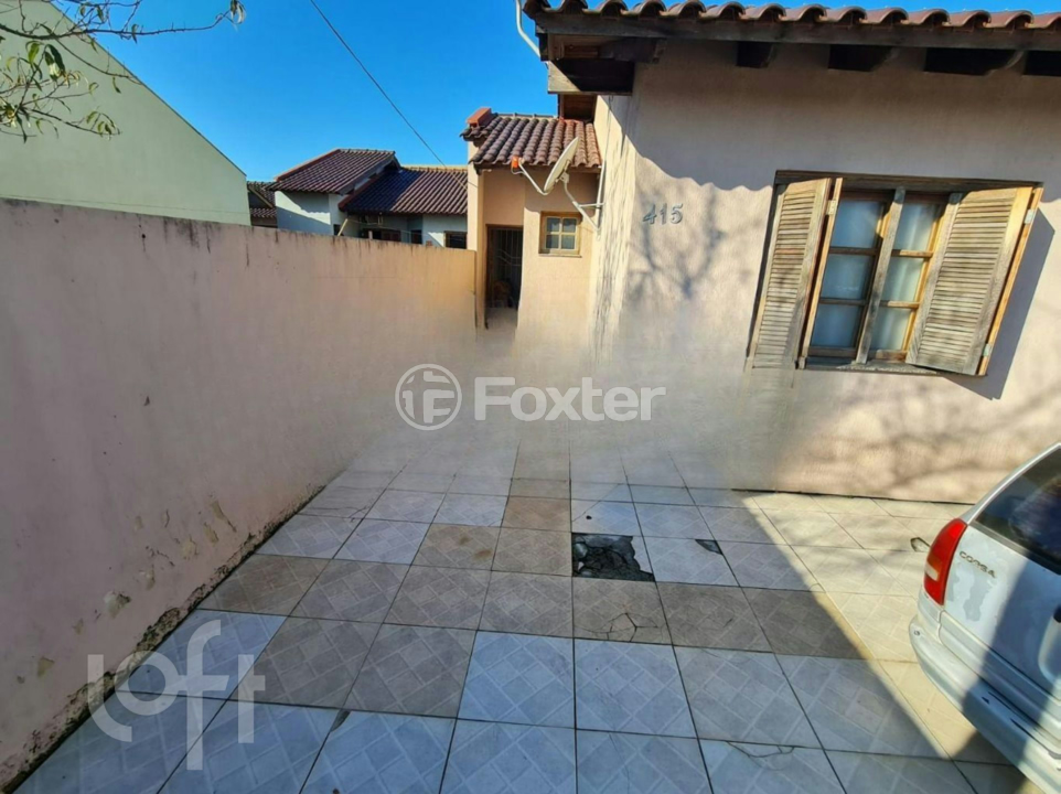 Casa à venda com 3 quartos, 63m² - Foto 4