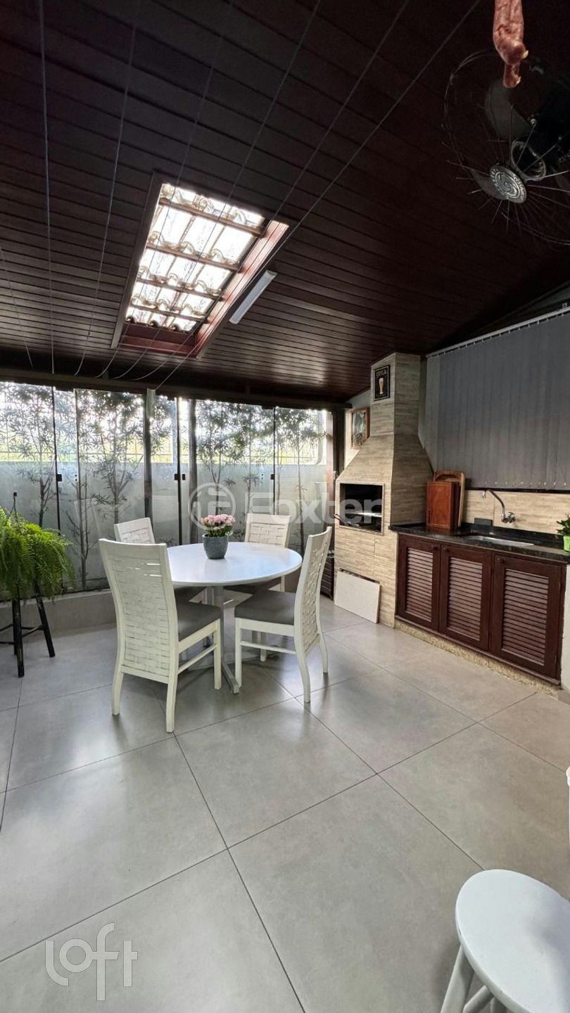 Casa à venda com 3 quartos, 99m² - Foto 15
