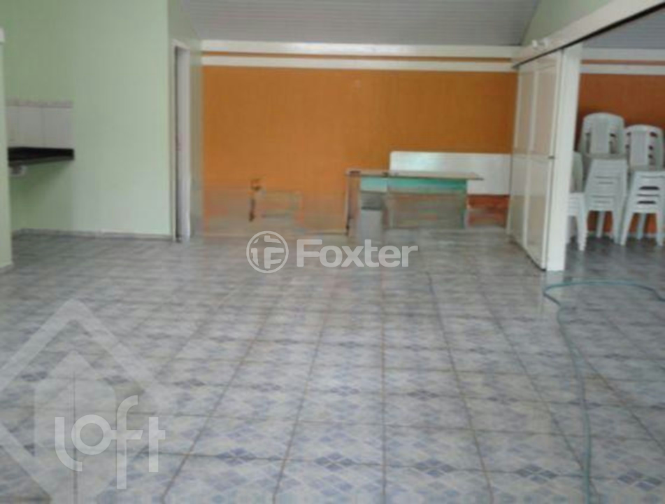 Casa à venda com 3 quartos, 99m² - Foto 7