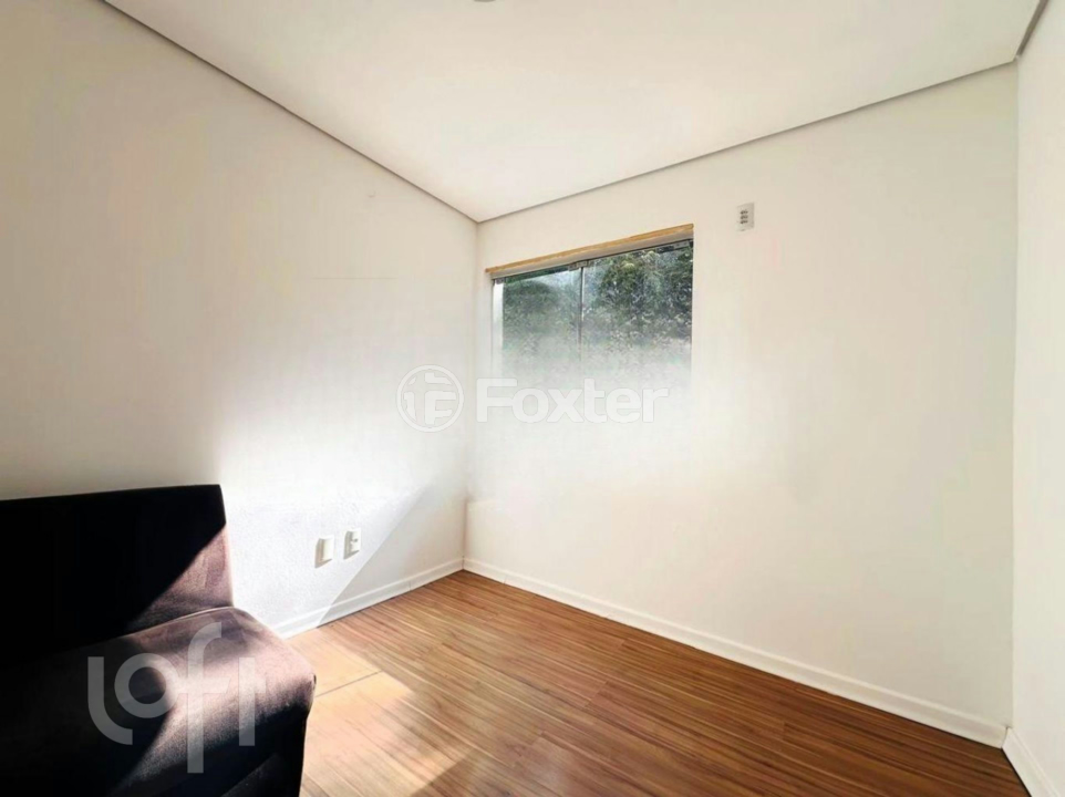 Casa de Condomínio à venda com 2 quartos, 75m² - Foto 35