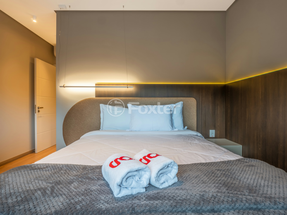 Apartamento à venda com 2 quartos, 76m² - Foto 20