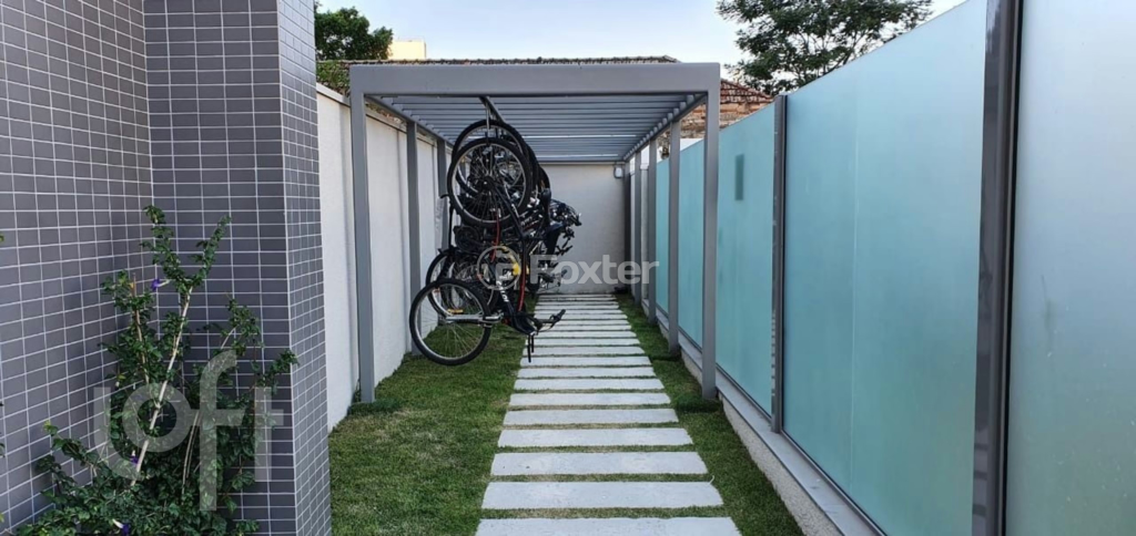 Apartamento à venda com 2 quartos, 62m² - Foto 17