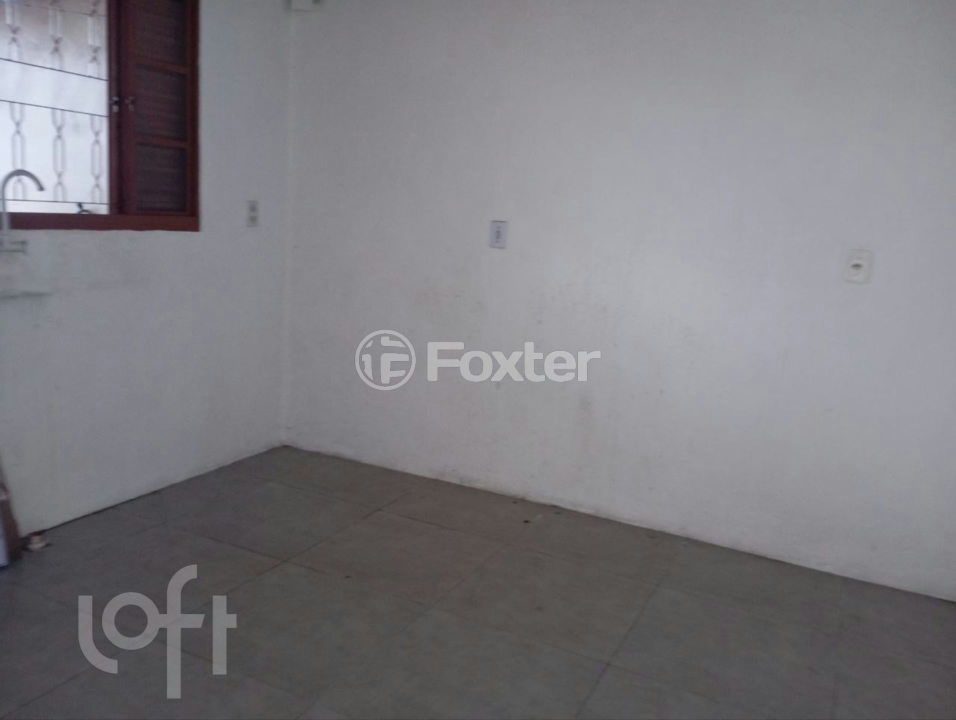 Casa à venda com 2 quartos, 54m² - Foto 8
