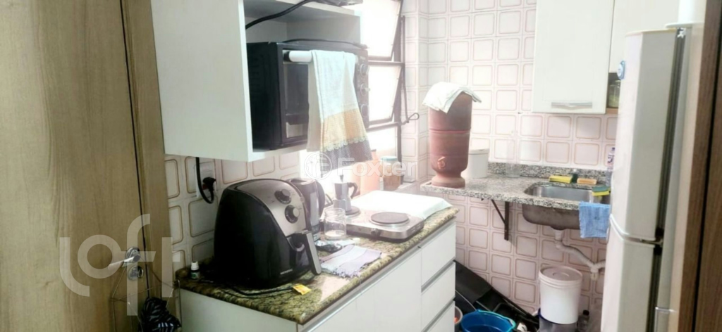 Apartamento à venda com 1 quarto, 40m² - Foto 11