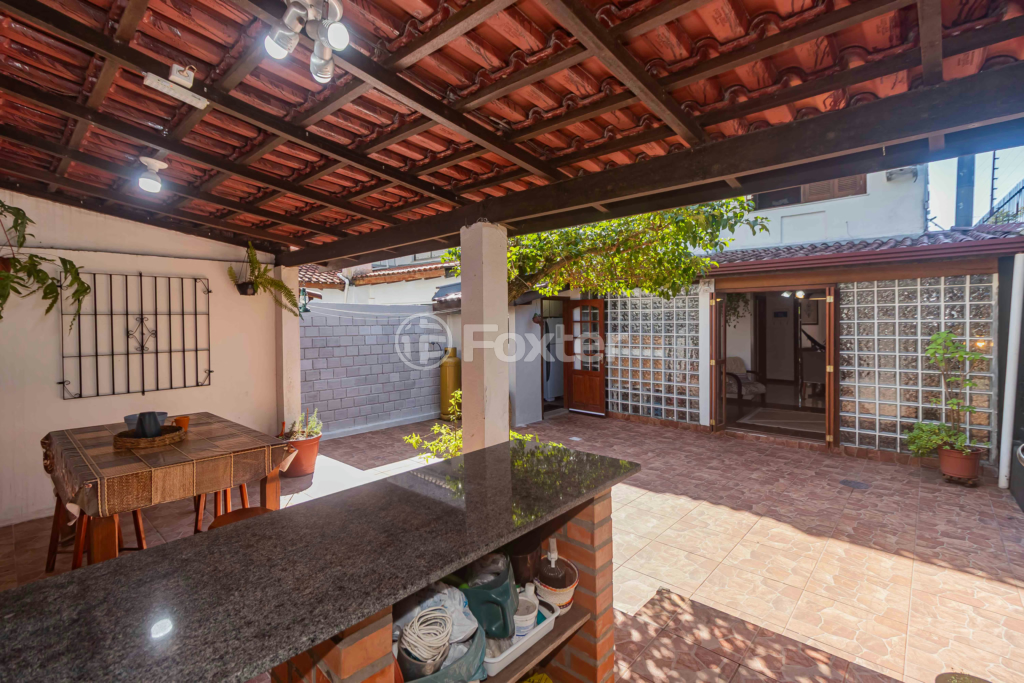 Casa de Condomínio à venda com 3 quartos, 130m² - Foto 32
