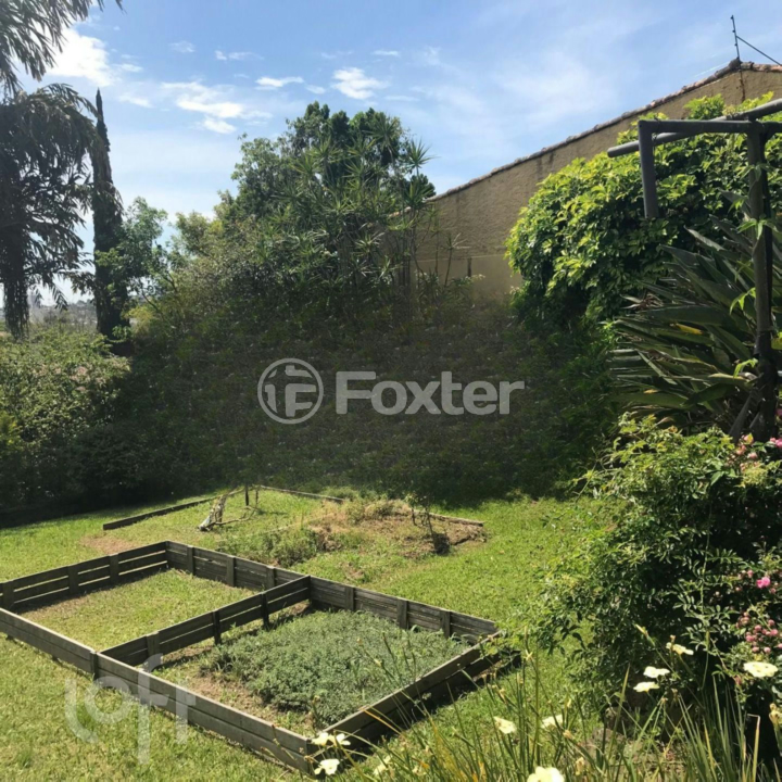 Casa à venda com 3 quartos, 500m² - Foto 26