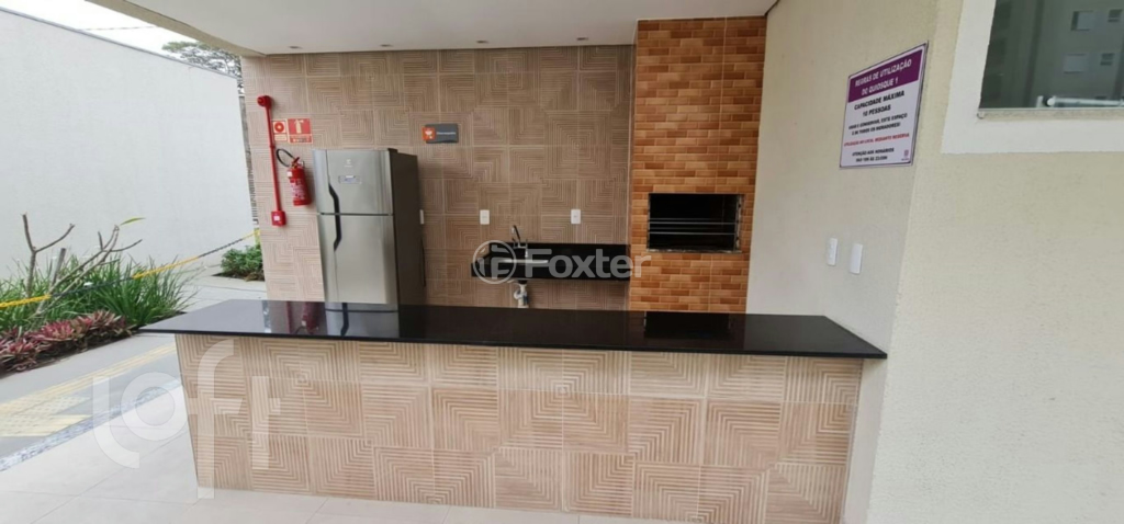 Apartamento à venda com 2 quartos, 44m² - Foto 17