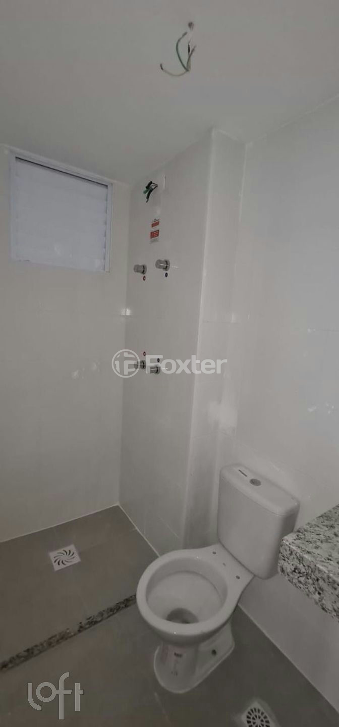 Apartamento à venda com 2 quartos, 44m² - Foto 13