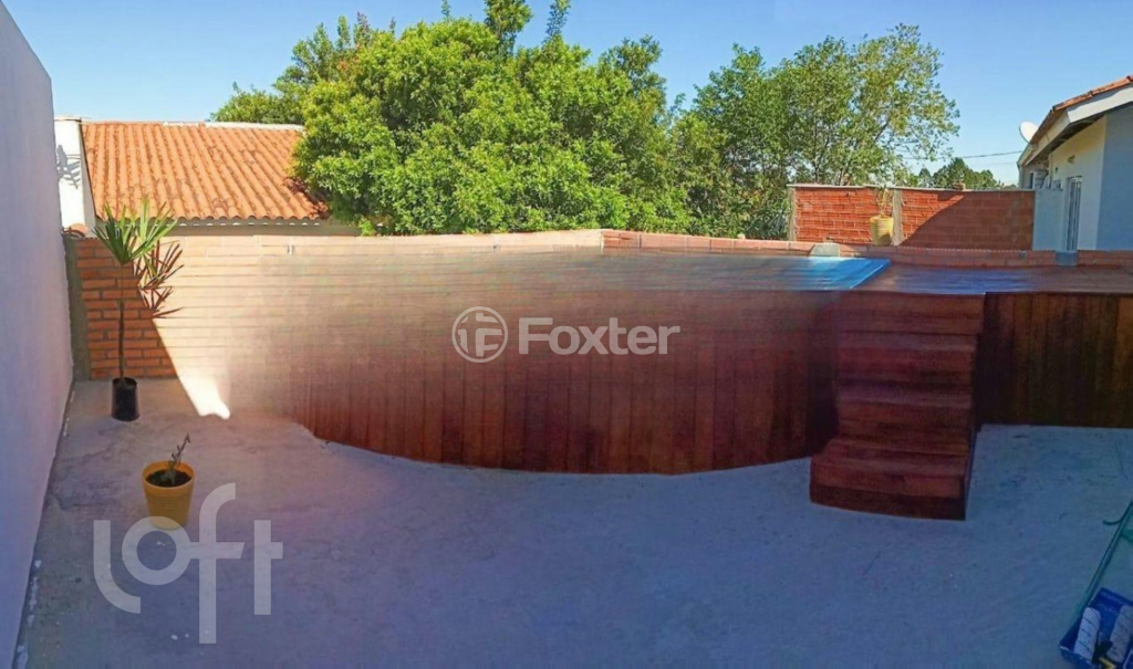Casa à venda com 2 quartos, 60m² - Foto 2