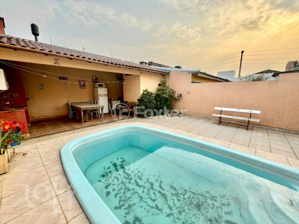 Casa à venda com 3 quartos, 110m² - Foto 29