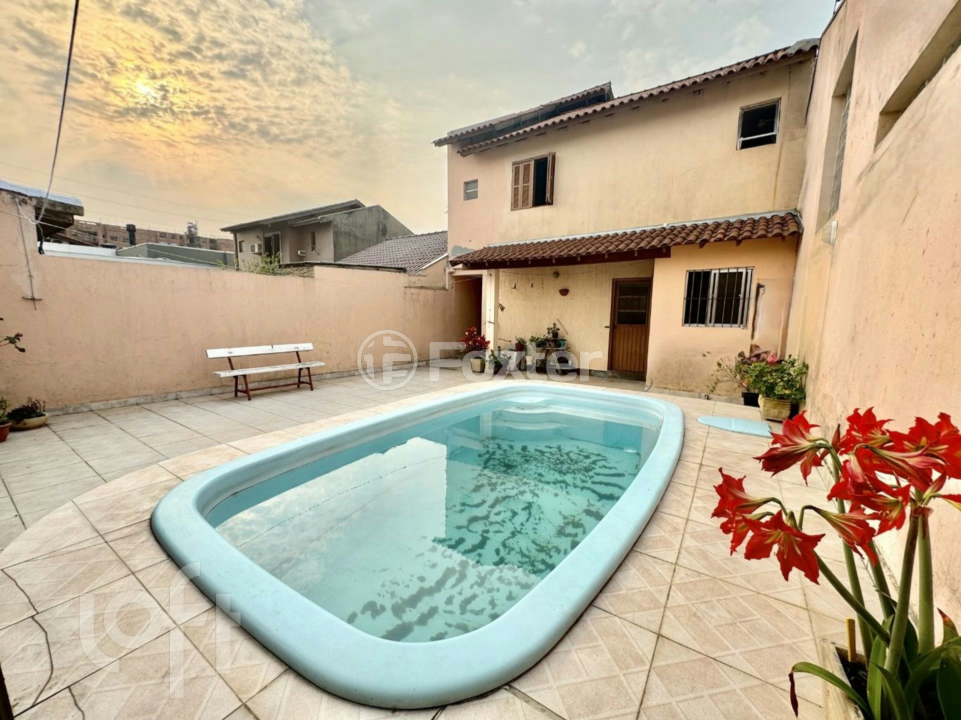 Casa à venda com 3 quartos, 110m² - Foto 32