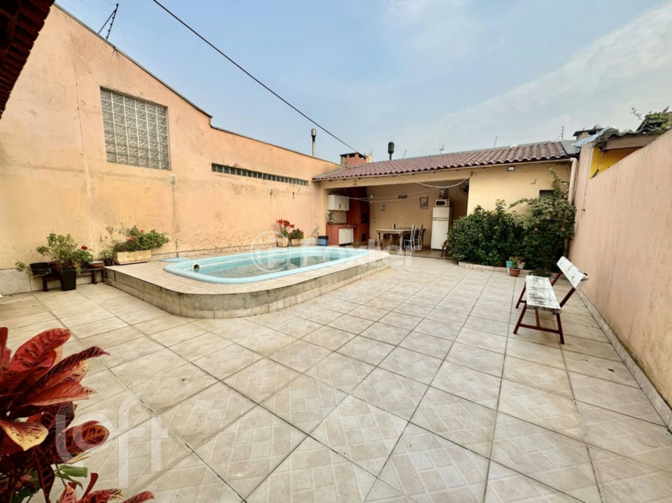 Casa à venda com 3 quartos, 110m² - Foto 27