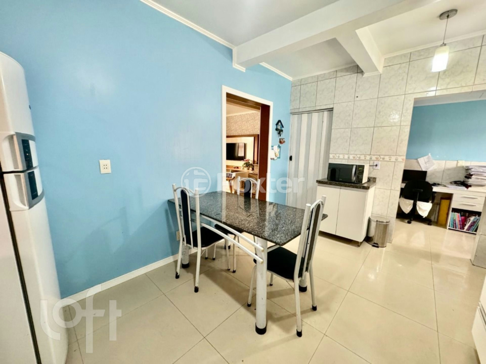 Casa à venda com 3 quartos, 110m² - Foto 8