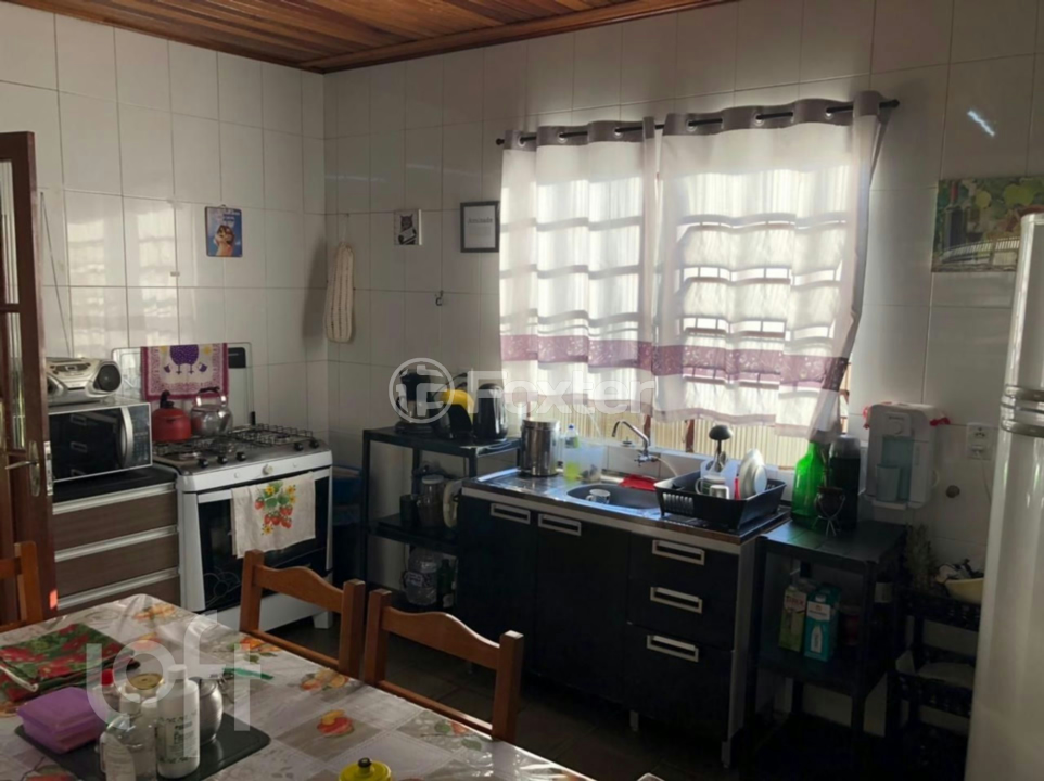 Casa à venda com 4 quartos, 105m² - Foto 18