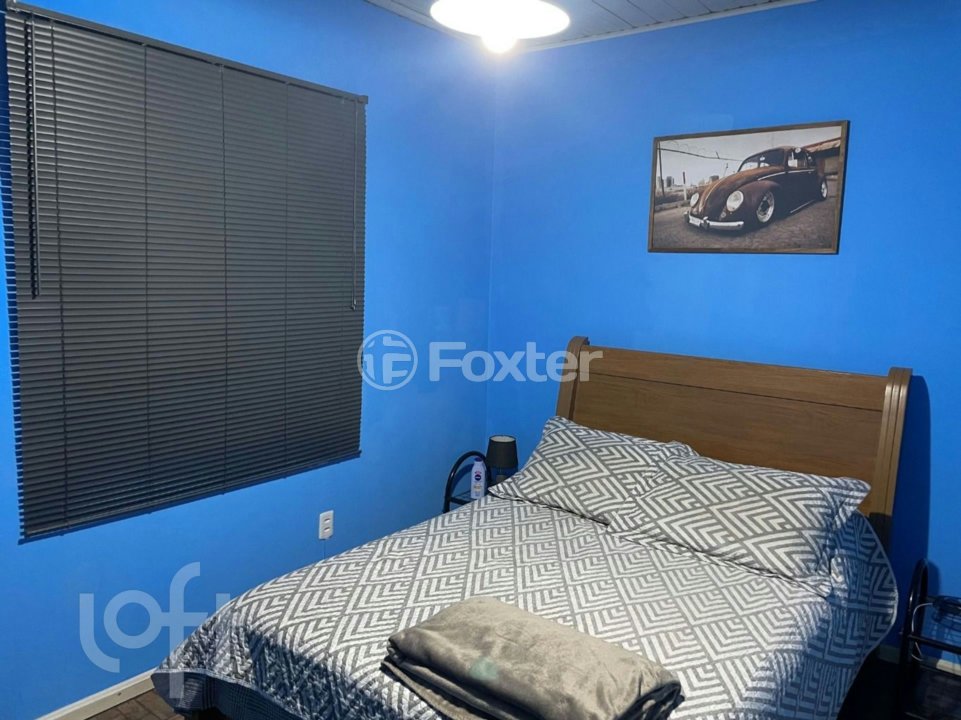 Casa à venda com 4 quartos, 105m² - Foto 2