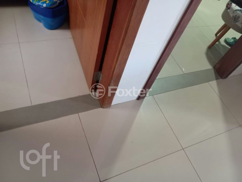 Casa à venda com 2 quartos, 62m² - Foto 9
