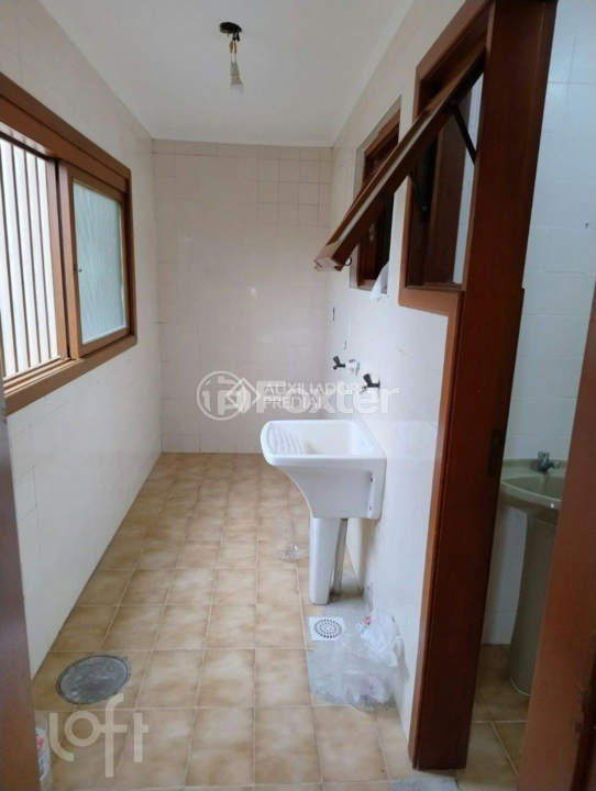Apartamento à venda com 2 quartos, 74m² - Foto 4
