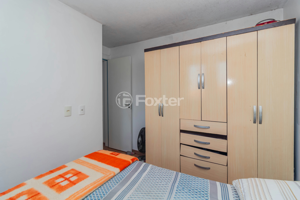 Apartamento à venda com 2 quartos, 42m² - Foto 12