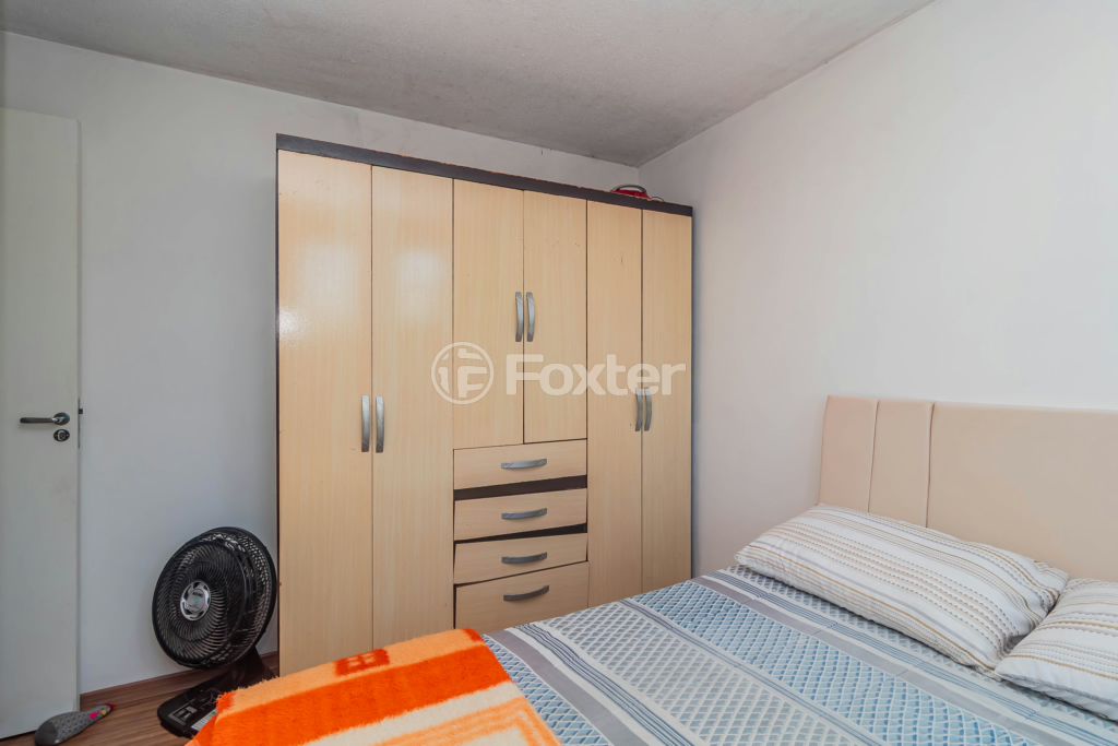 Apartamento à venda com 2 quartos, 42m² - Foto 13