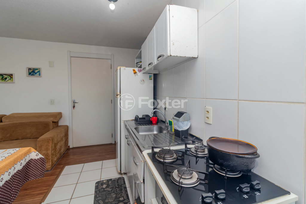Apartamento à venda com 2 quartos, 42m² - Foto 16
