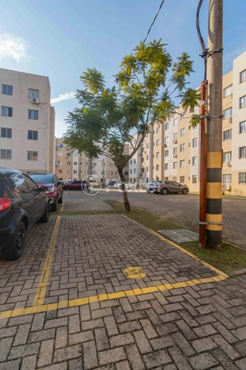 Apartamento à venda com 2 quartos, 42m² - Foto 19