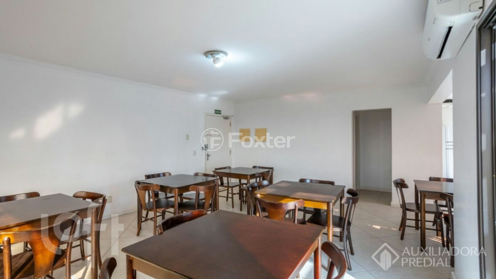 Apartamento à venda com 2 quartos, 55m² - Foto 28