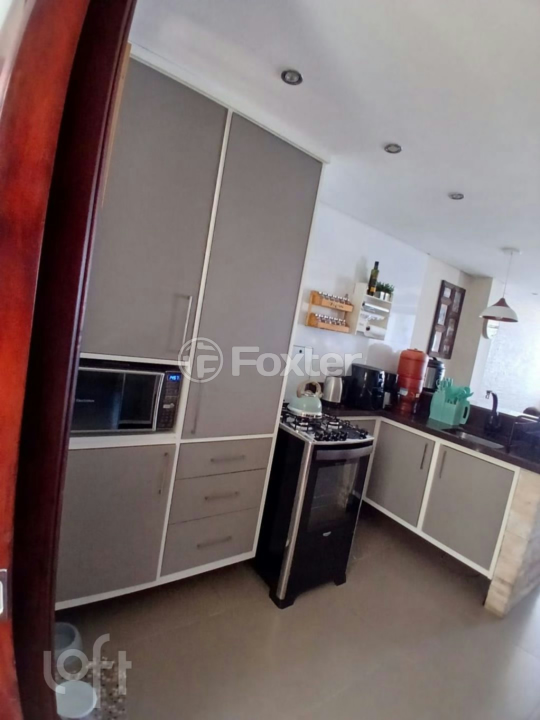 Casa à venda com 2 quartos, 54m² - Foto 12