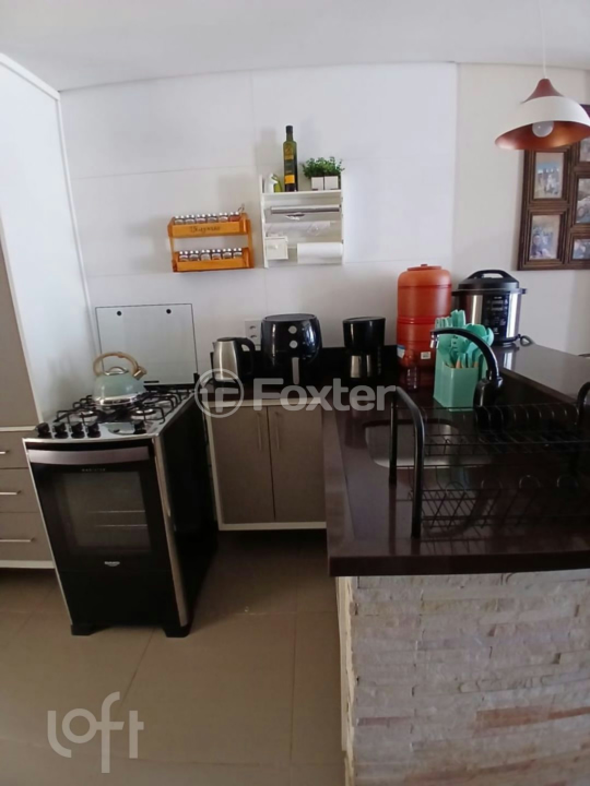 Casa à venda com 2 quartos, 54m² - Foto 11