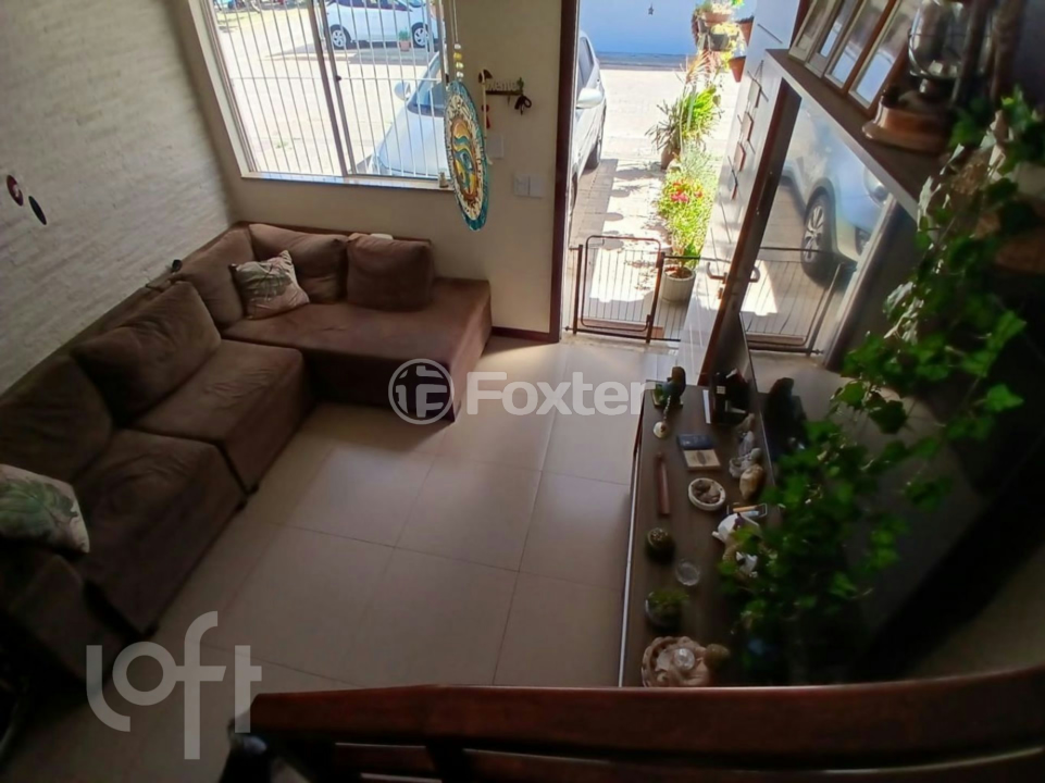 Casa à venda com 2 quartos, 54m² - Foto 3